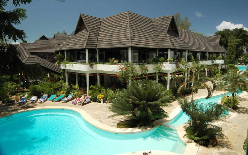 travellers hotel in mombasa